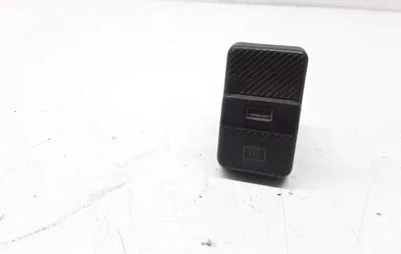 Volkswagen Transporter - Caravelle T4 Windscreen/window heater switch