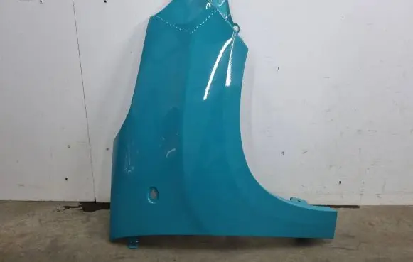 Fiat 500L Fender