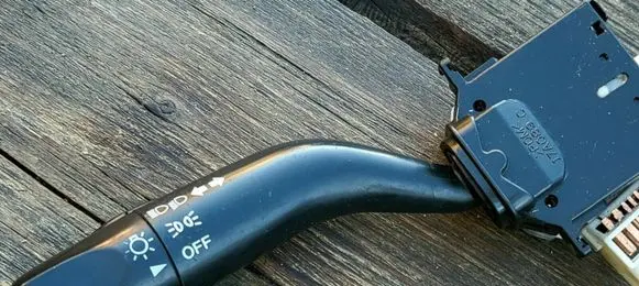 Mazda 626 Indicator stalk 17A089C