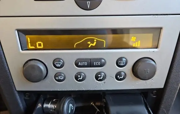 Opel Meriva A Climate control/heater control trim 013132388 IMPRK1374762