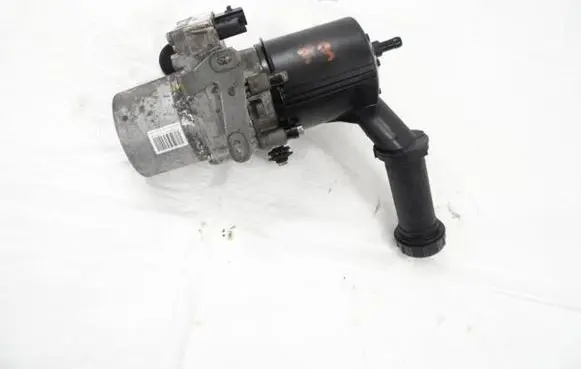 Citroen DS4 Power steering pump 