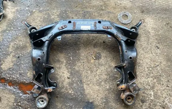 Audi A4 S4 B7 8E 8H Front subframe 8E0399313BM 0426812063
