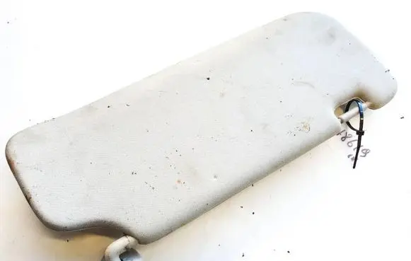 Chevrolet Captiva Sun visor