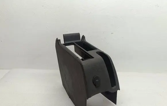 Volkswagen Golf V Center console 1K5863323
