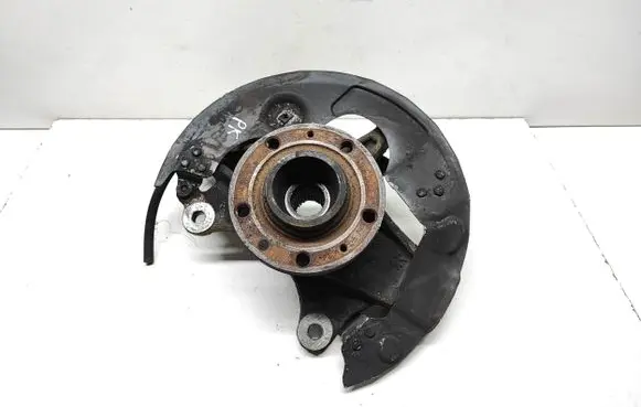 Citroen C4 II Picasso Front wheel hub spindle knuckle