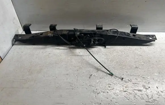 Nissan X-Trail T32 Radiator support slam panel