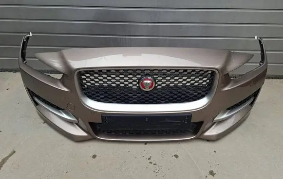 Jaguar XE Front bumper 222