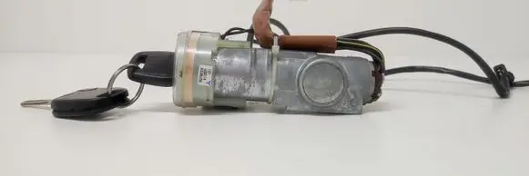 Subaru Forester SF Ignition lock 88215AE010