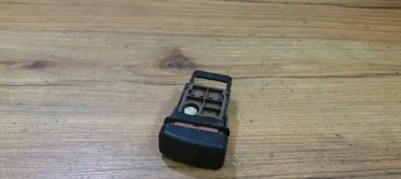 Mazda 626 Hazard light switch 153132