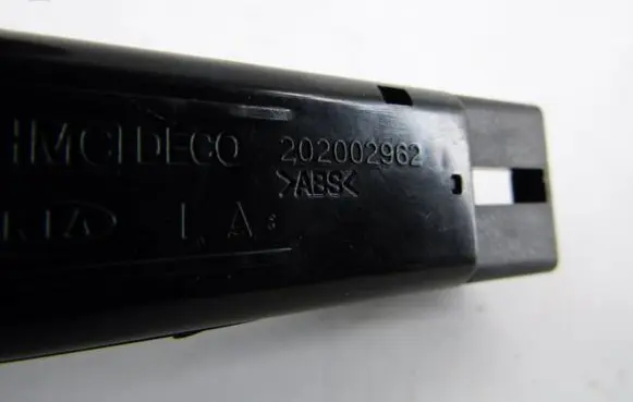 KIA Carens II ESP (stability program) switch 202002962