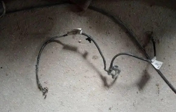 Ford Mondeo Mk III Negative earth cable (battery) 3s7t14301cac 1s7t13n850ad
