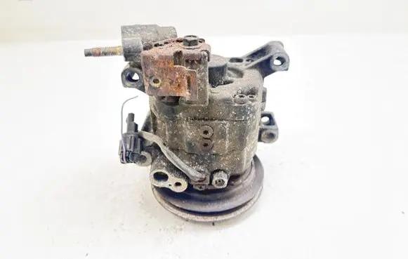 Nissan X-Trail T30 Air conditioning (A/C) compressor (pump)