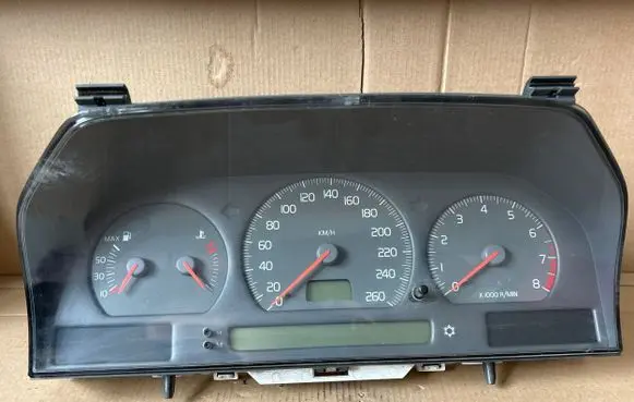 Volvo S40, V40 Speedometer (instrument cluster) 9168144