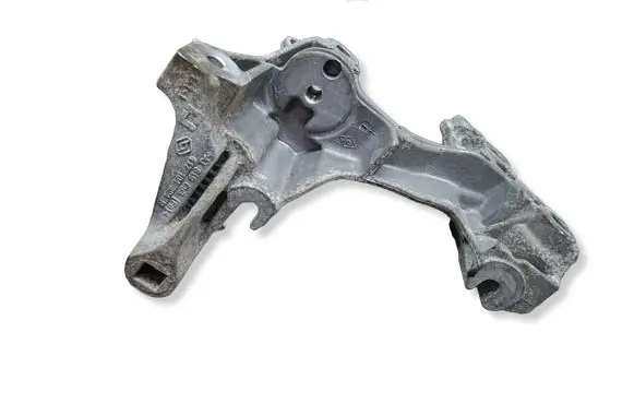 Dacia Duster Generator/alternator bracket S27635972 117104394R
