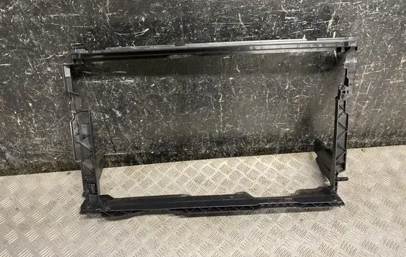Dacia Bigster R1310 Radiator trim 215596503R
