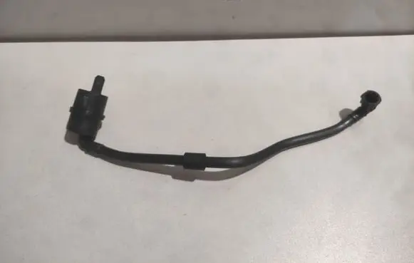 BMW X3 F25 Vacuum line/pipe/hose 070080300103