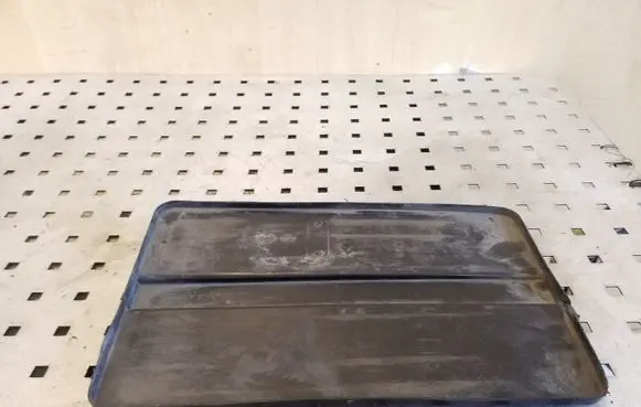 Battery tray