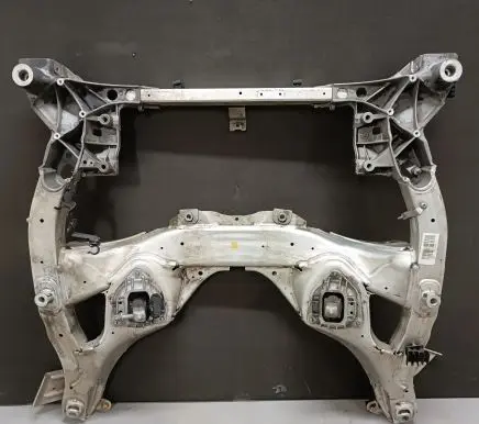 BMW 5 F10 F11 Front subframe 6781527