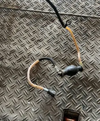 Renault Scenic II - Grand scenic II Fuel line pipe