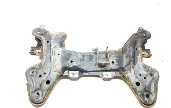 Peugeot 2008 I Front subframe
