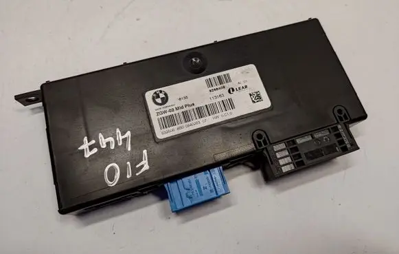 BMW 5 F10 F11 Gateway control module 9266409 61359266409 61359322532
