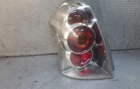 Toyota Corolla Verso AR10 Rear/tail lights