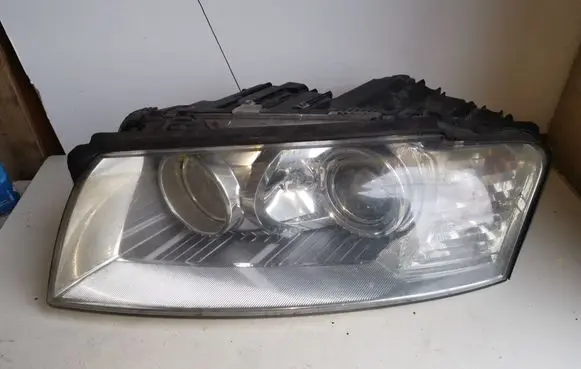 Audi A8 S8 D3 4E Headlight/headlamp
