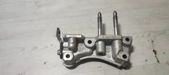 Mitsubishi ASX Engine mounting bracket