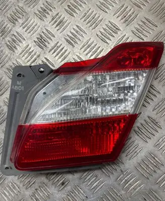 Infiniti M30 Tailgate rear/tail lights 