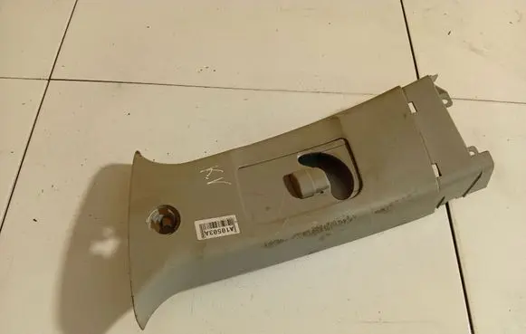 Peugeot 4007 (B) pillar trim (top) 7211A051ha