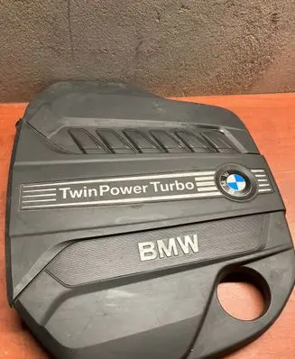 BMW X5M E70 Engine cover (trim) 13717812063 05106107108109