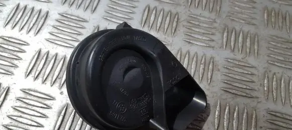 Volkswagen Golf V Horn signal 024148