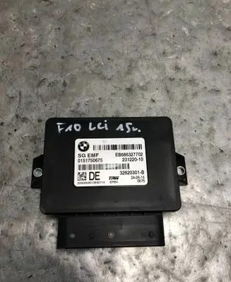 BMW 5 F10 F11 Hand brake control module 6863277