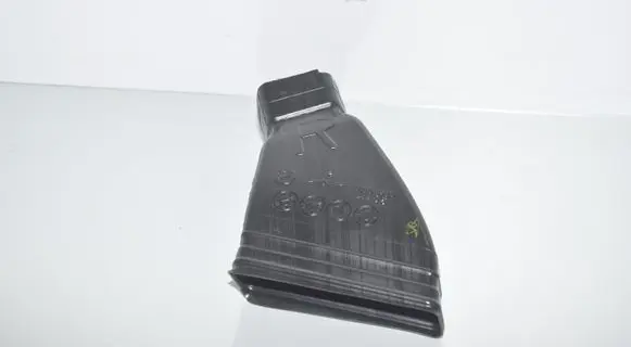 BMW X6 F16 Cabin air duct channel 7304900 64227304900 6956698