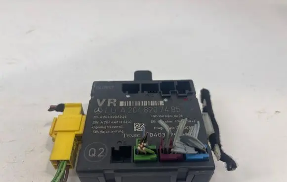 Mercedes-Benz C W204 Door control unit/module A2048207485 A2044421232