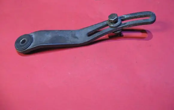 Renault 19 Alternator belt tensioner A13N153