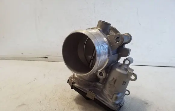 Citroen C5 Aircross Throttle valve 9818664880