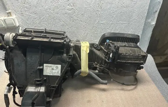 Volkswagen PASSAT B6 Interior heater climate box assembly 3C1820003BK CZ4431601610 CZ1164550702