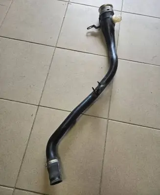BMW X2 F39 Fuel tank filler neck pipe 7390783