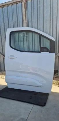 Citroen Berlingo Front door 