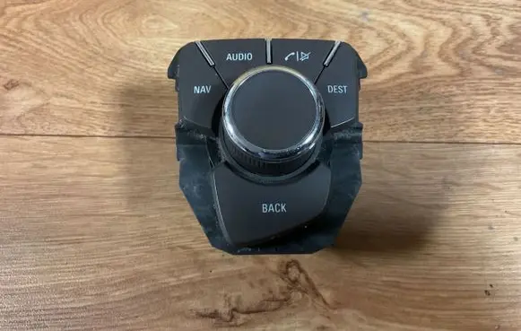 Opel Insignia A Multifunctional control switch/knob 13310071 2040