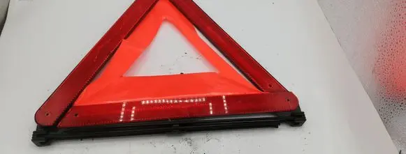 BMW 1 E81 E87 Emergency warning sign 6770096