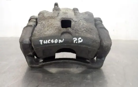 Hyundai Tucson JM Front brake caliper