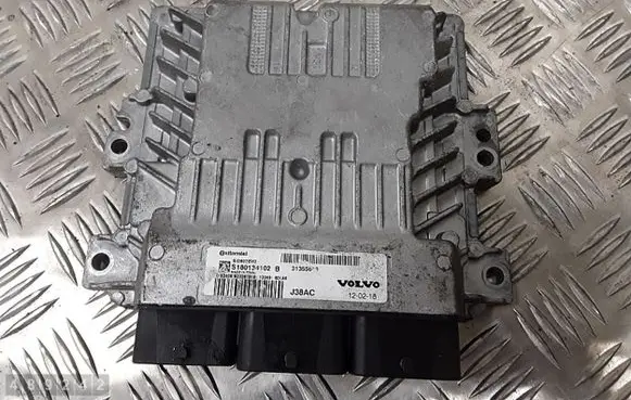 Volvo S60 Engine control unit/module s180134102b 31355669