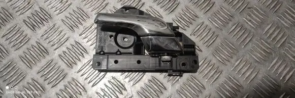 Rear door interior handle