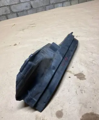 BMW 5 F10 F11 Other engine bay part 7211464 74850610