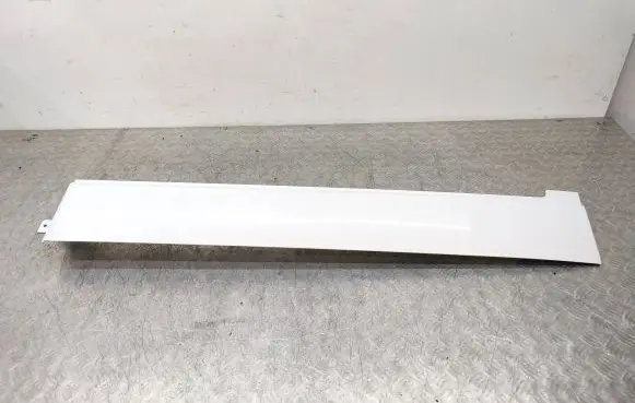 Volkswagen Transporter - Caravelle T5 Sliding door rail trim 7H1843796H