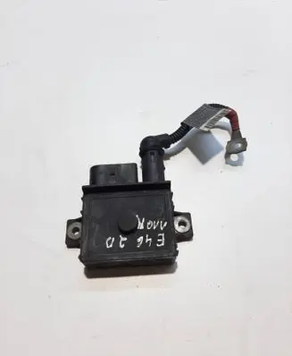 BMW 3 E46 Glow plug pre-heat relay 758031Z 778757803