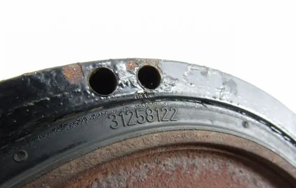 Volvo XC60 Crankshaft pulley 31258122