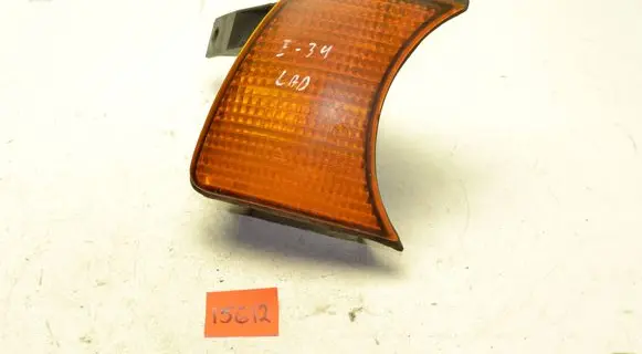 BMW 5 E34 Front indicator light 1384034 155042 TSAE12P